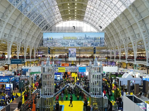 Event space busy at the London Build Expo