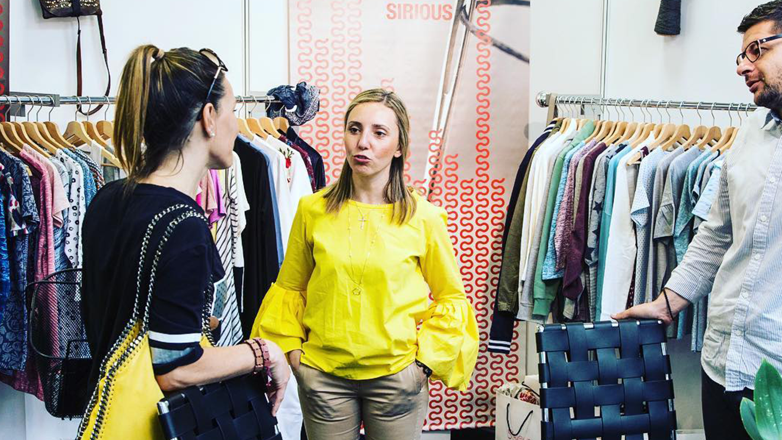 Two people networking at Fashion SVP